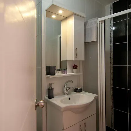 Kamondo Rooms Guest house
